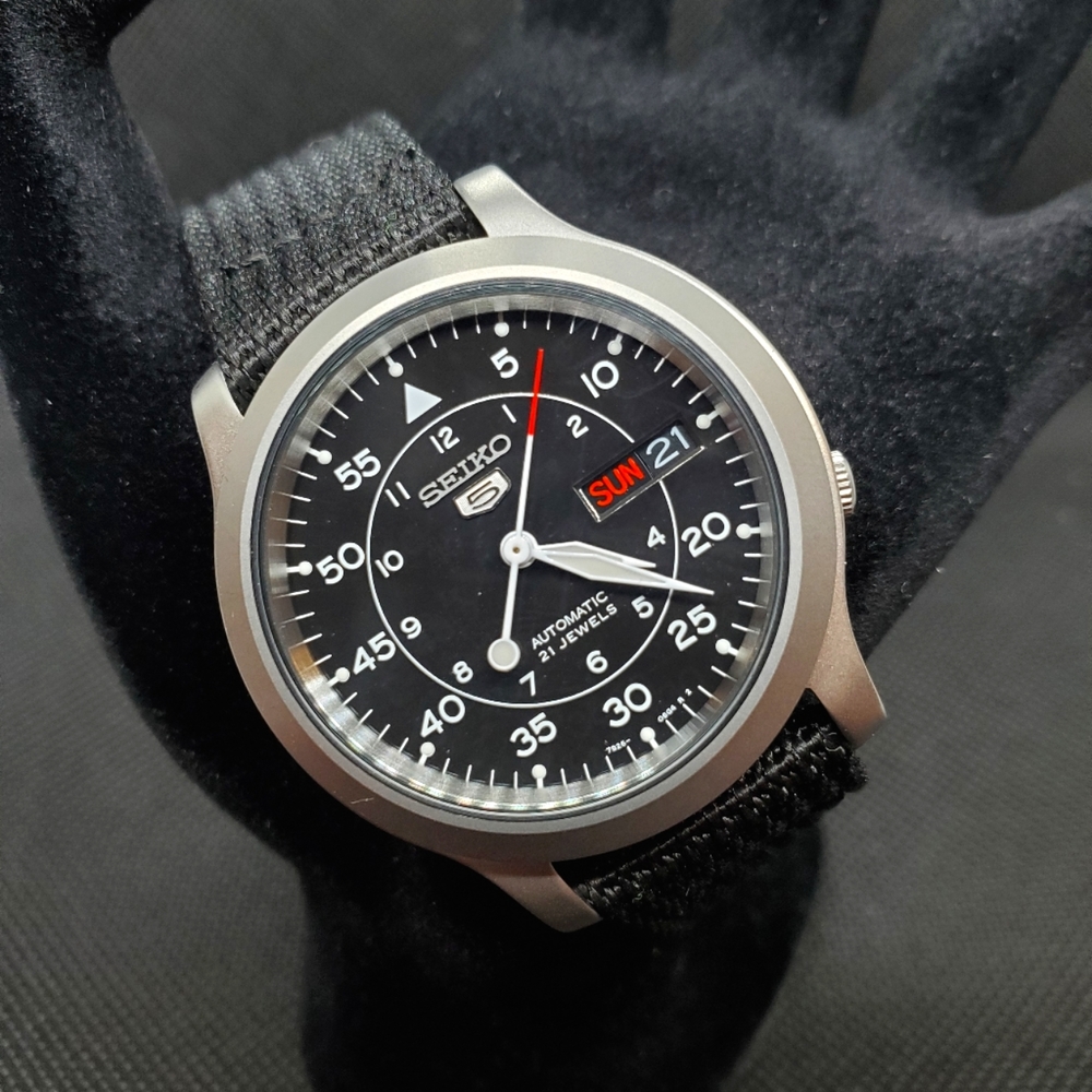 Seiko 5 Automatic